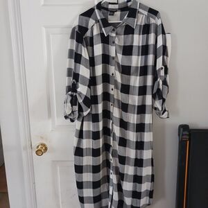 Cotton Express Monochrome Plaid Shirt Dress